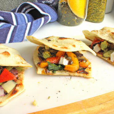 Mouthwatering Greek Vegan Pita Pockets: A Traditional Delight with a Plant-Based Twist