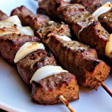 Experience Authentic Greek Flavors with this Delicious Souvlaki Recipe!