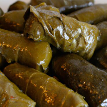 Delicious Dolmades: A Classic Greek Appetizer Recipe to Master at Home