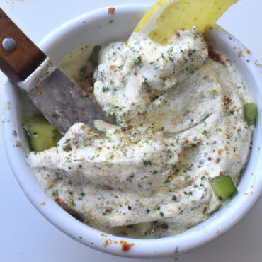 Delight Your Taste Buds with this Authentic Greek Tzatziki Dip Recipe