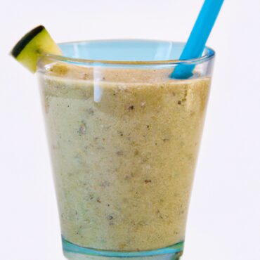 Get a Taste of Greece with a Refreshing Glass of Tzatziki Smoothie