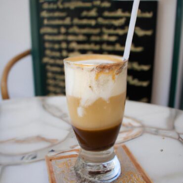 Cheers to Tradition: How to Make Authentic Greek Frappé Coffee
