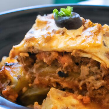 Indulge in the Deliciousness of Greek Vegan Moussaka
