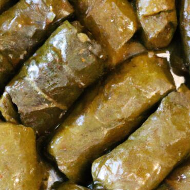 Delicious Dolmades: A Classic Greek Appetizer Recipe to Master